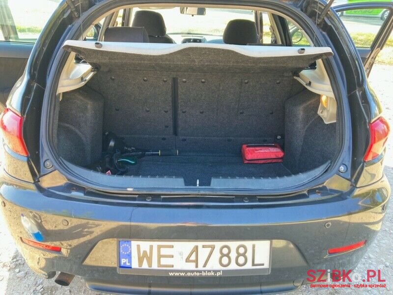 2006' Alfa Romeo 147 photo #6