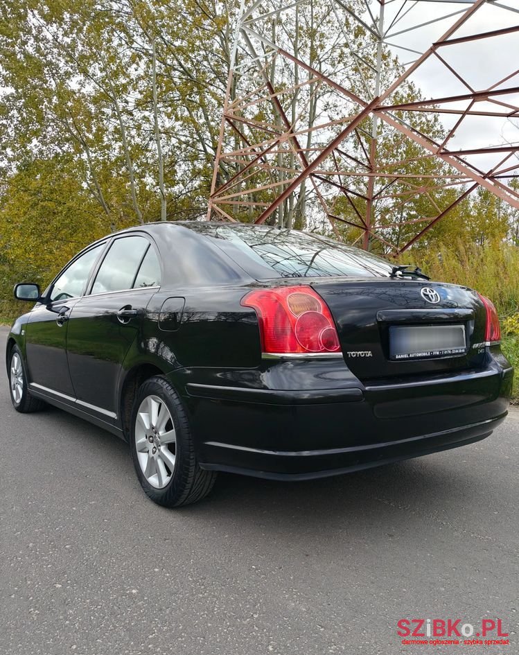 2006' Toyota Avensis photo #4