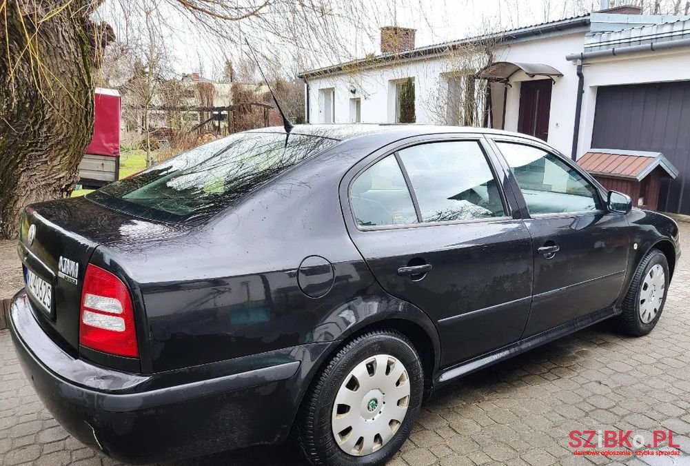 2007' Skoda Octavia photo #3