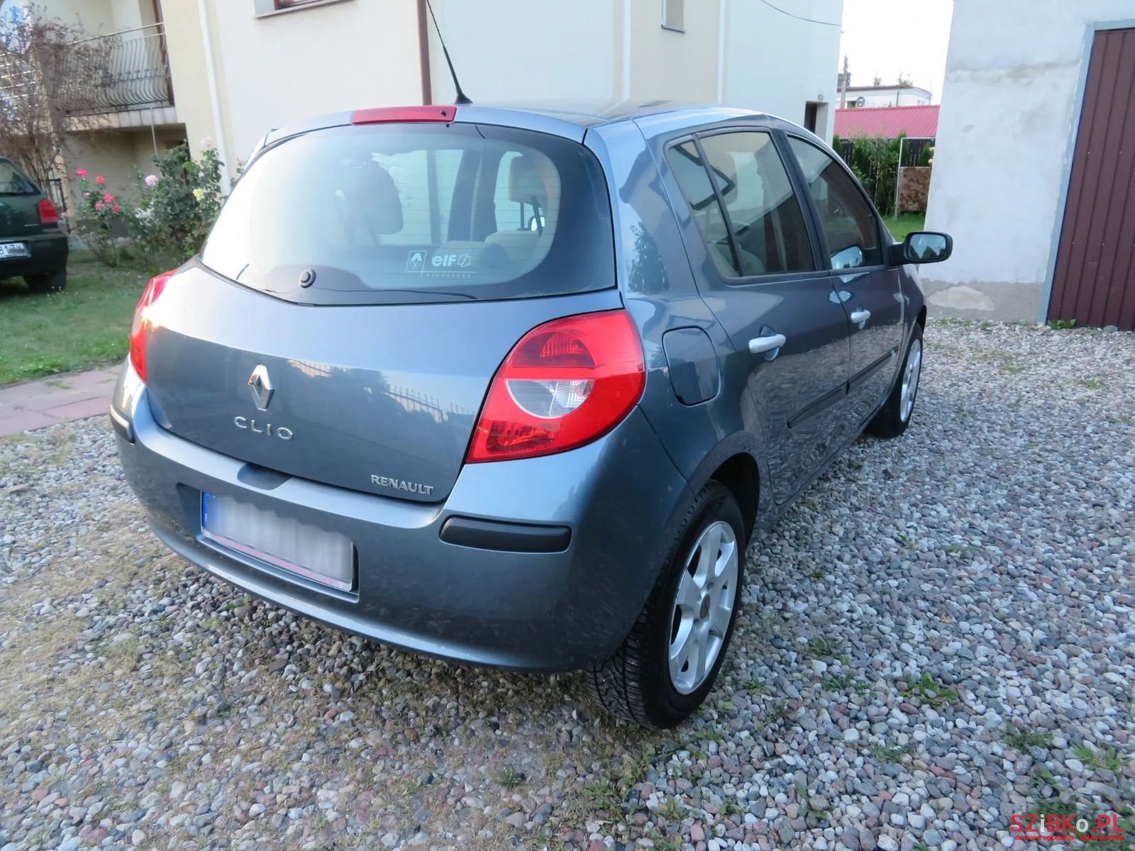 2005' Renault Clio photo #4