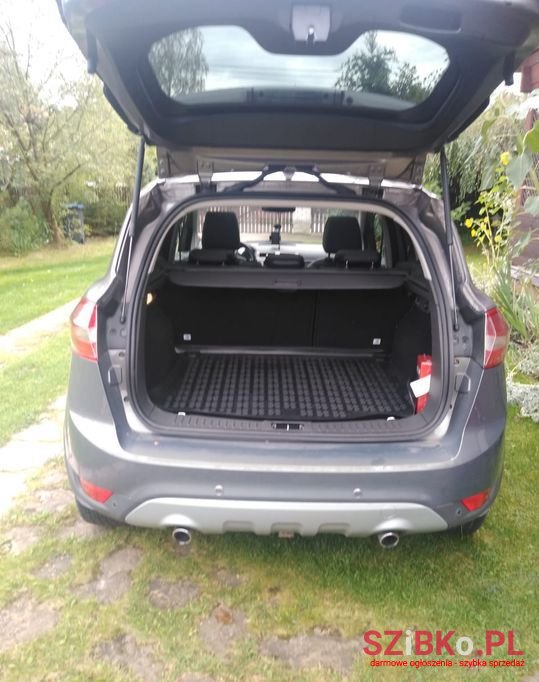 2011' Ford Kuga photo #6