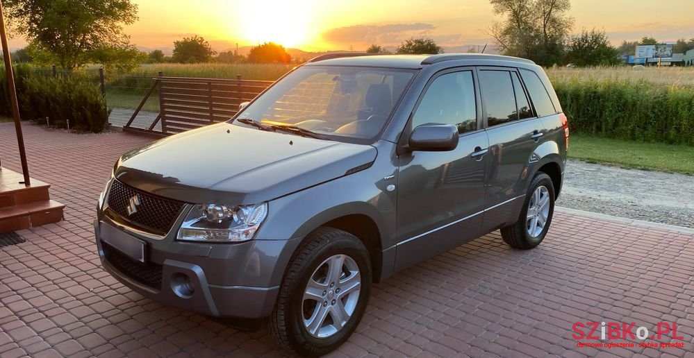 2007' Suzuki Grand Vitara photo #1
