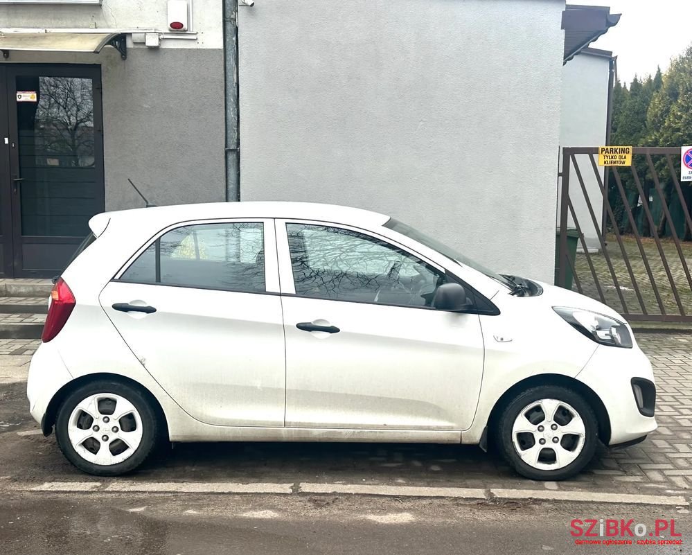 2013' Kia Picanto 1.0 L photo #1