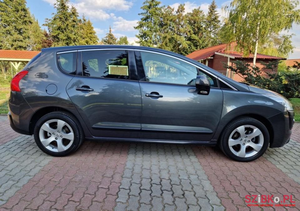 2011' Peugeot 3008 photo #5