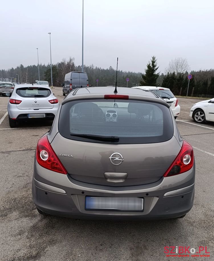 2014' Opel Corsa photo #4