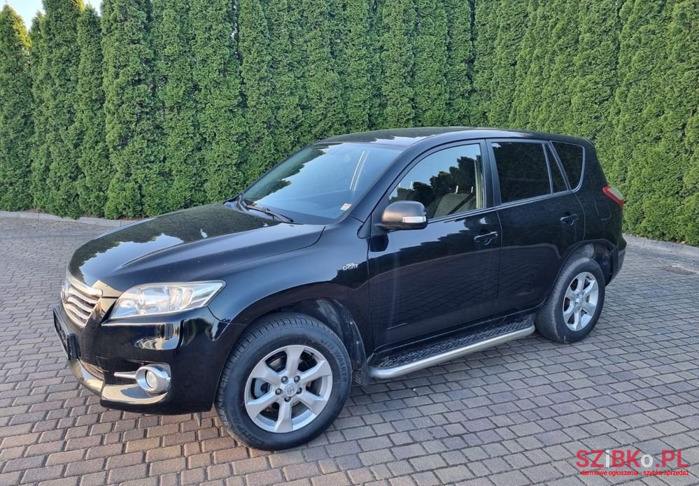 2011' Toyota RAV4 photo #4
