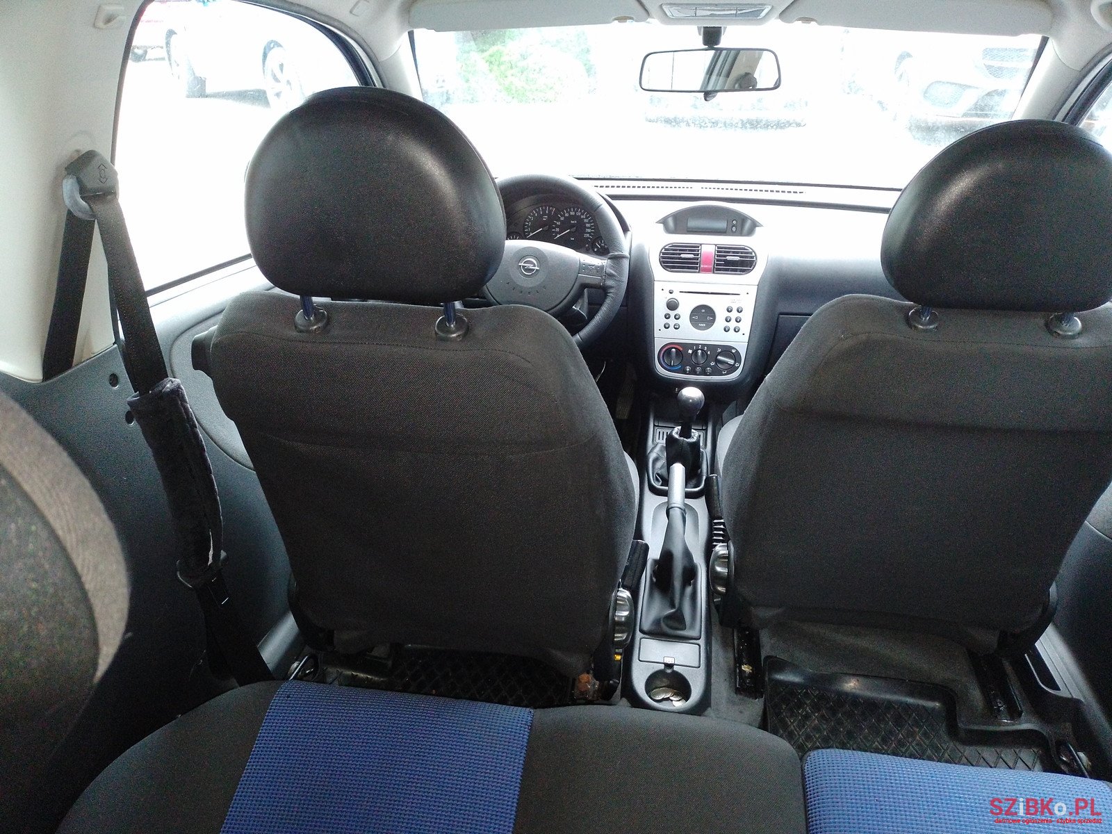 2004' Opel Corsa C photo #4