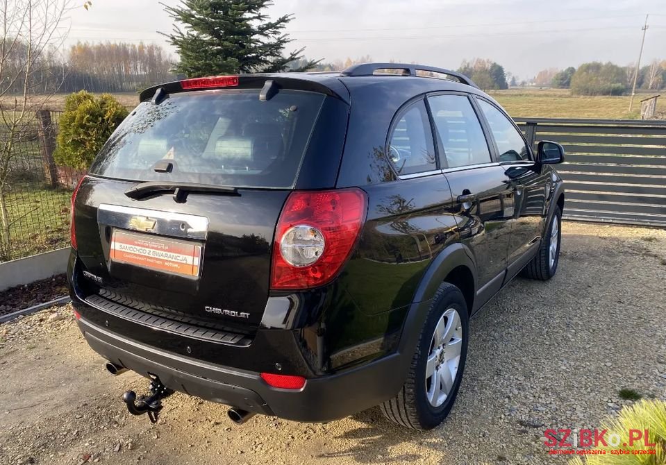 2007' Chevrolet Captiva photo #2