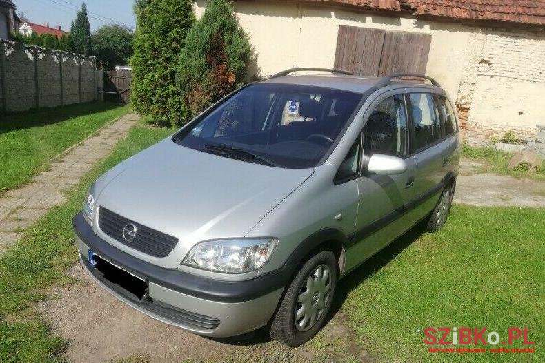 2001' Opel Zafira photo #1