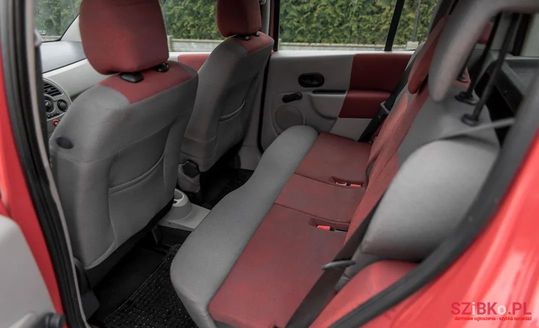 2005' Renault Modus photo #6