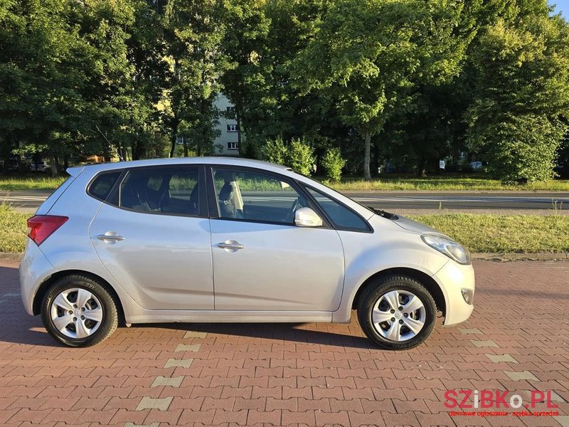 2012' Hyundai ix20 1.4 Premium photo #1