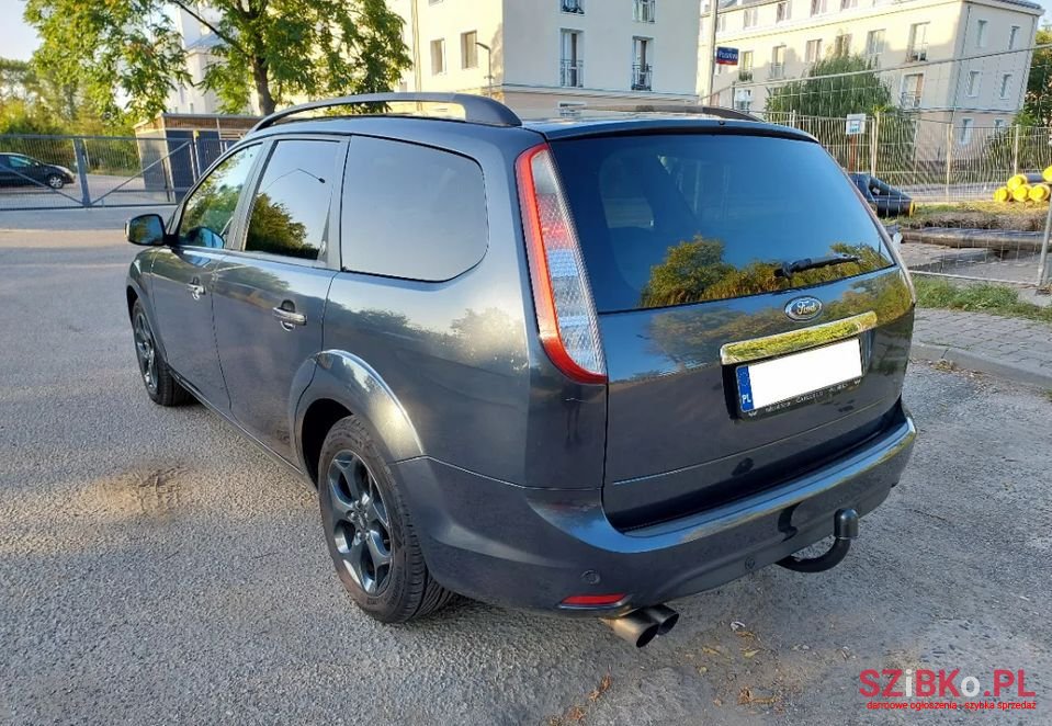 2008' Ford Focus photo #3