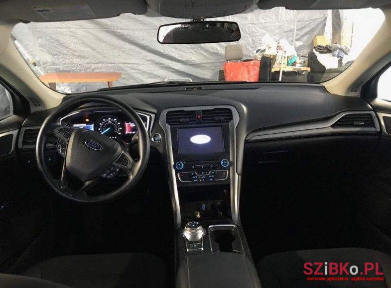 2017' Ford Fusion photo #1