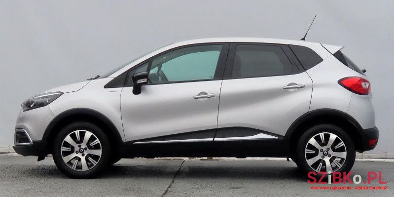 2016' Renault Captur photo #2