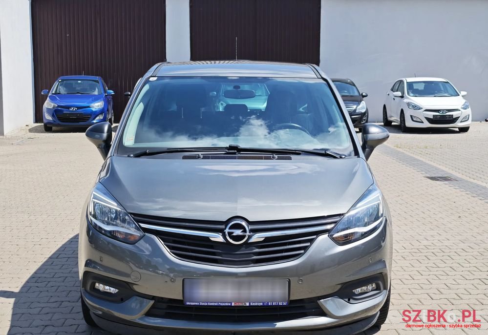 2018' Opel Zafira 1.6 Cdti Enjoy S&S photo #4
