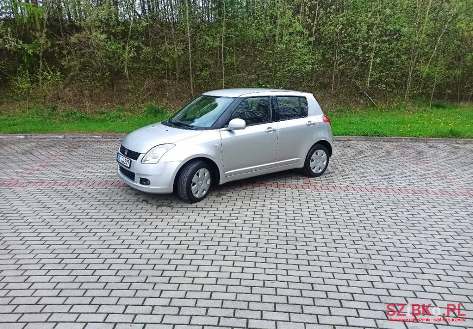 2006' Suzuki Swift photo #2