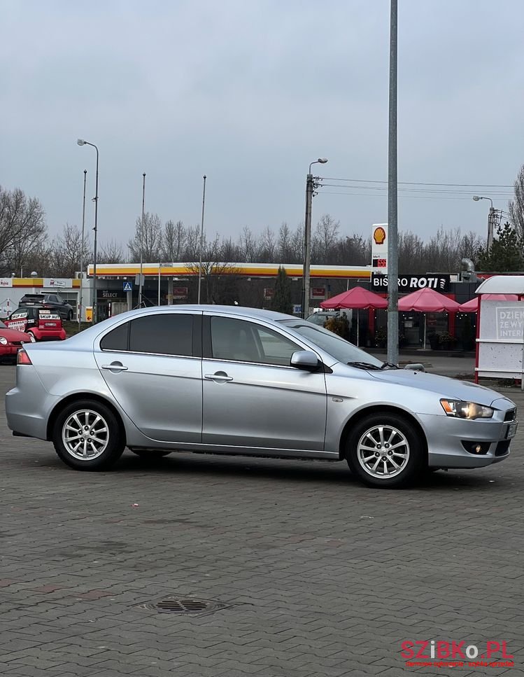 2012' Mitsubishi Lancer photo #4