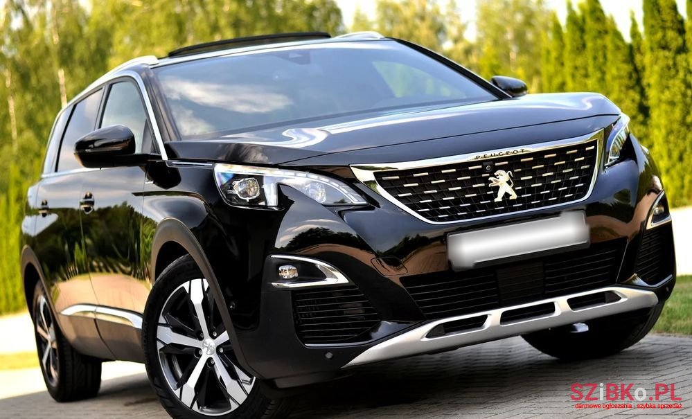 2020' Peugeot 5008 photo #2