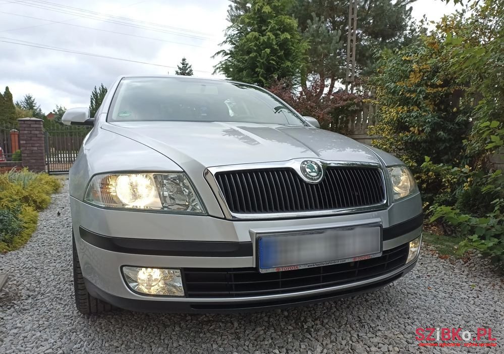 2006' Skoda Octavia photo #2