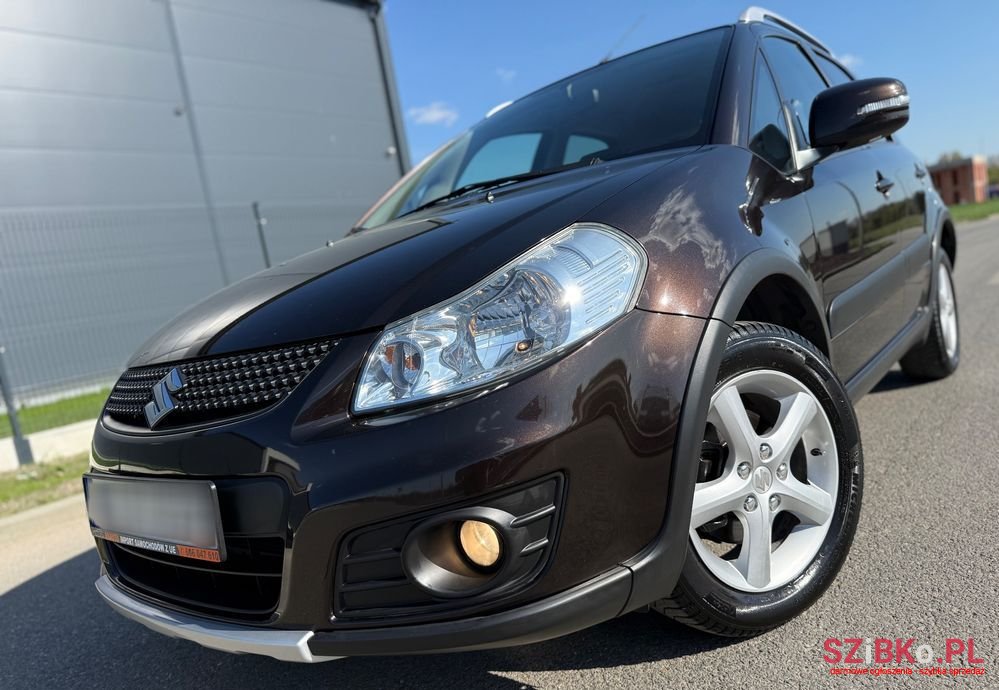 2012' Suzuki SX4 1.6 Premium 4Wd photo #3
