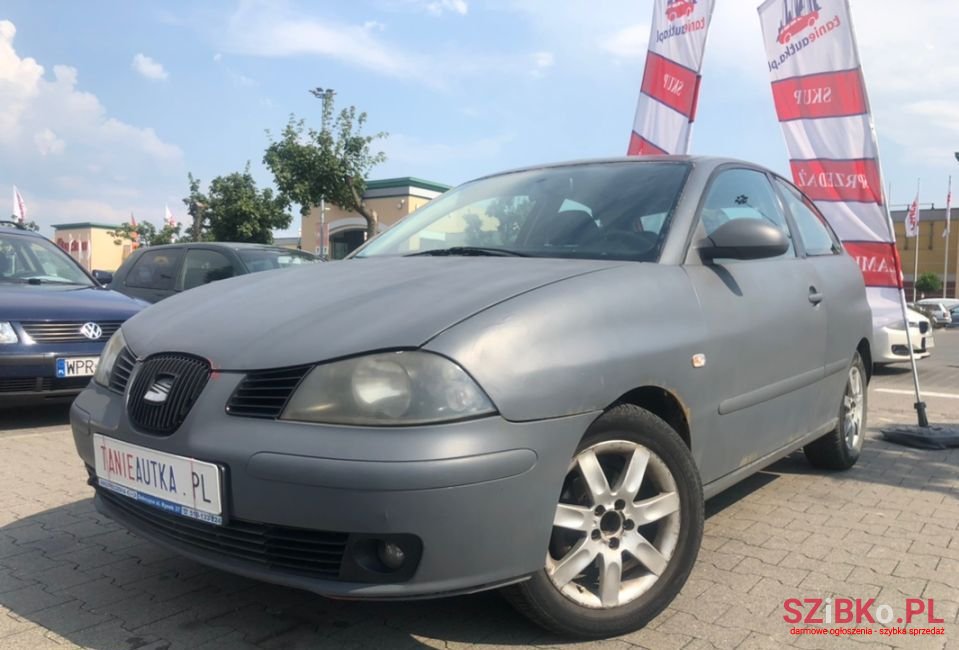 2005' SEAT Ibiza photo #1