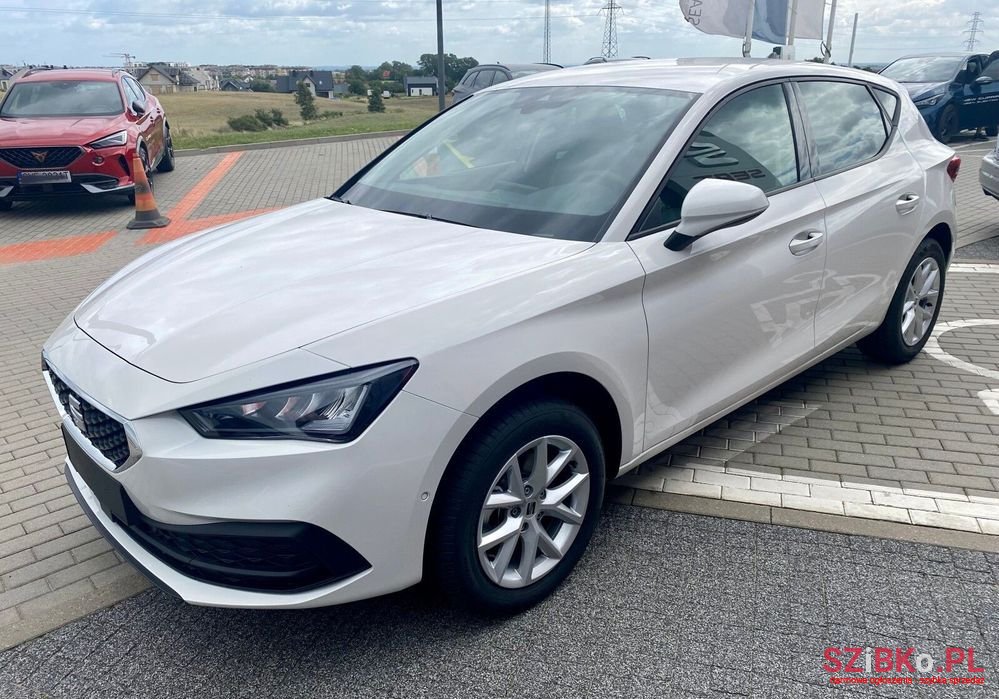 2023' SEAT Leon photo #2