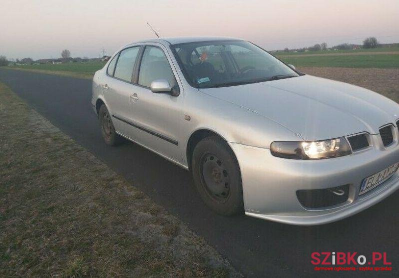 1999' SEAT Toledo photo #1