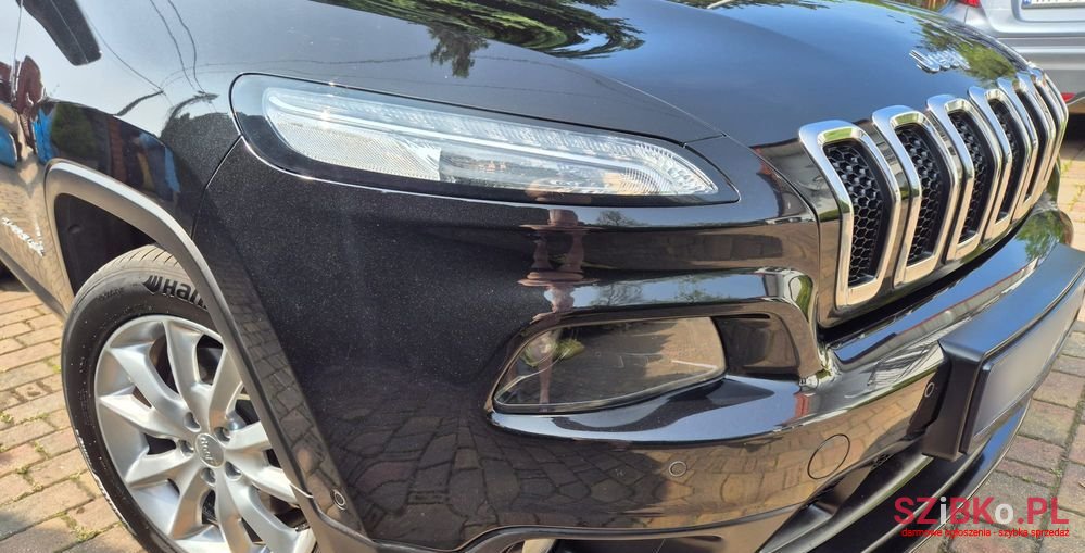 2014' Jeep Cherokee photo #3