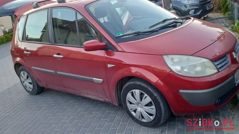 2005' Renault Scenic Avantage photo #1