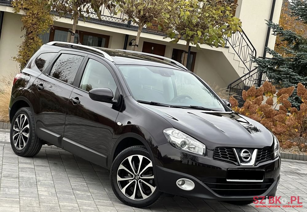 2011' Nissan Qashqai 2.0 Tekna photo #3