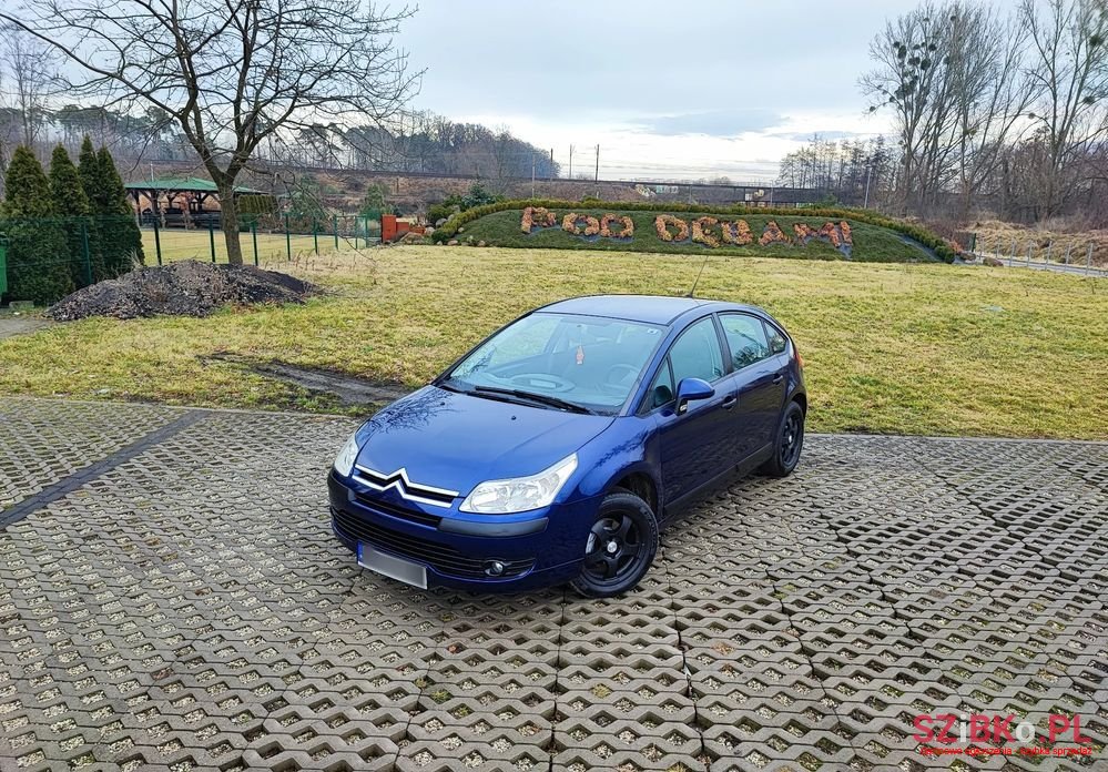 2007' Citroen C4 1.6 16V Impress photo #2