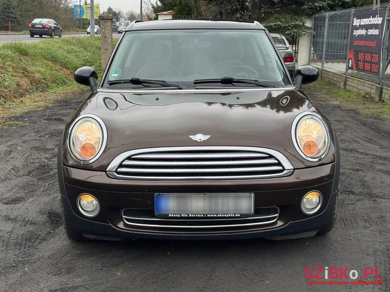 2008' MINI Clubman Cooper photo #2