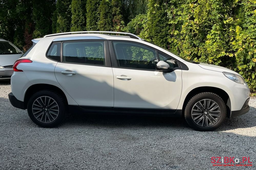2014' Peugeot 2008 82 Vti Active photo #3