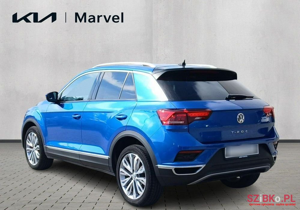 2020' Volkswagen T-Roc photo #3