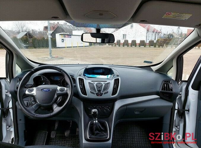 2011' Ford C-MAX photo #1