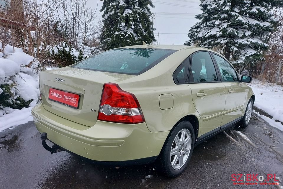 2004' Volvo S40 photo #2