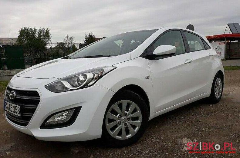 2016' Hyundai I30 photo #1