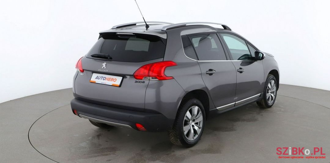 2015' Peugeot 2008 photo #4