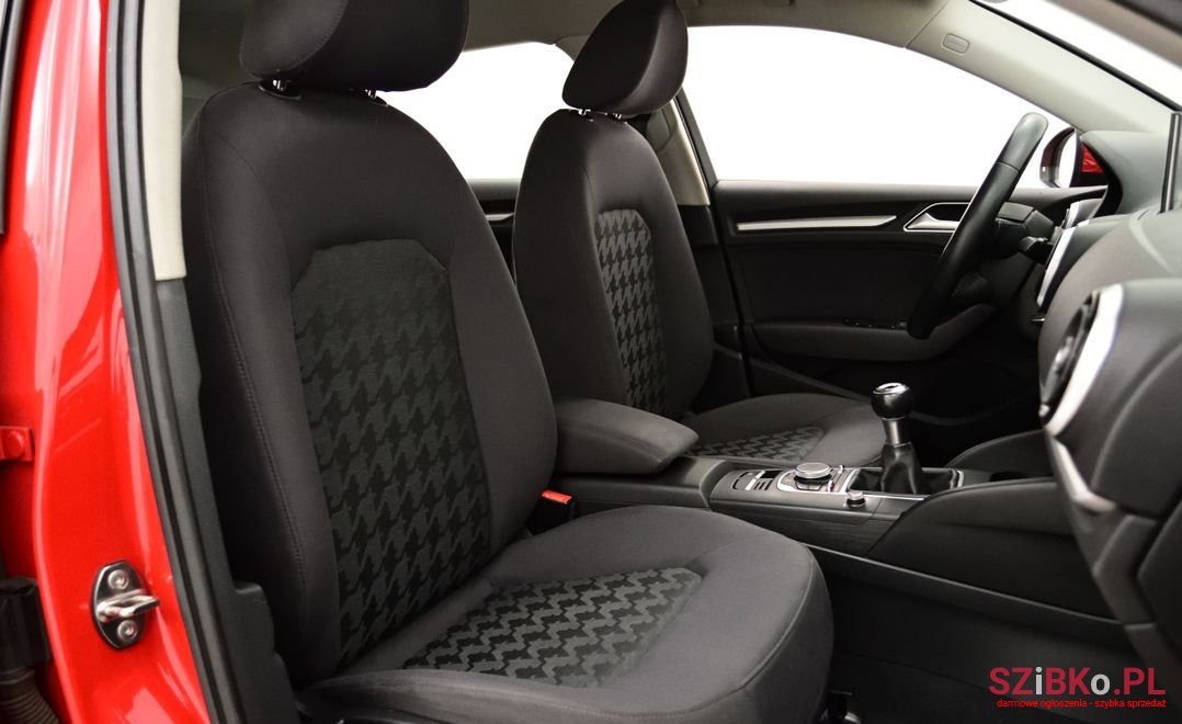 2015' Audi A3 photo #4