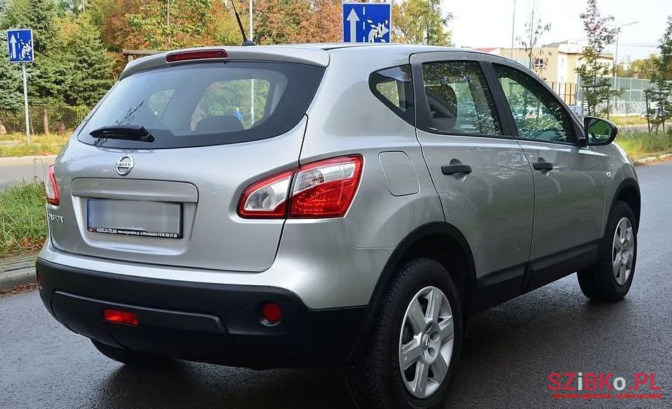 2013' Nissan Qashqai 1.6 Acenta photo #3