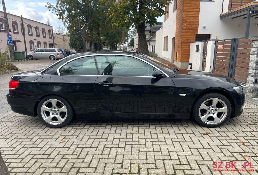 2007' BMW 3 Series 320I photo #5