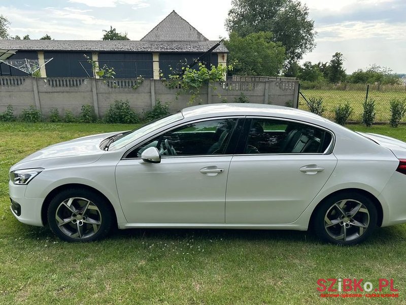 2015' Peugeot 508 photo #5