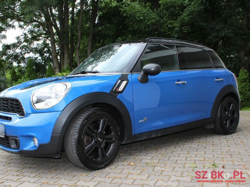2011' MINI Countryman Cooper S All4 photo #3
