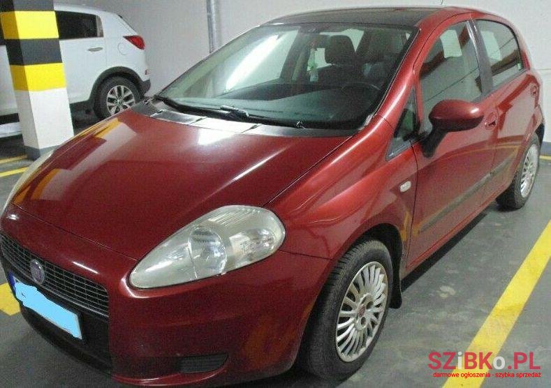 2008' Fiat Punto photo #1