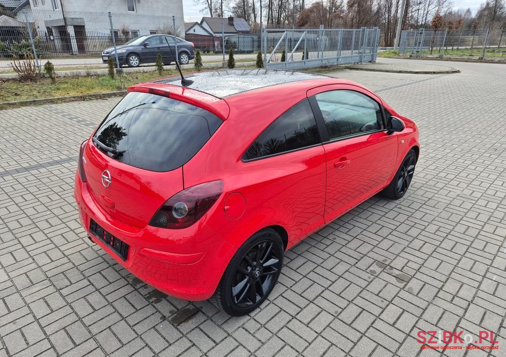 2011' Opel Corsa photo #4