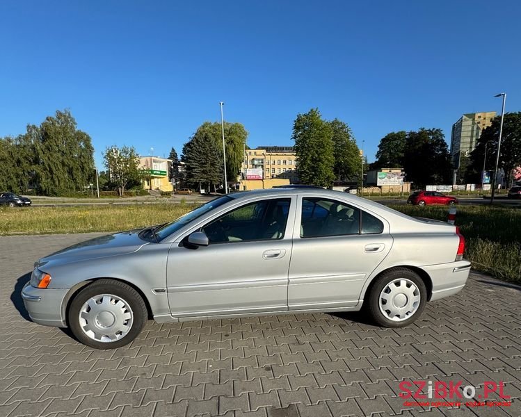 2005' Volvo S60 2.0T Summum photo #4