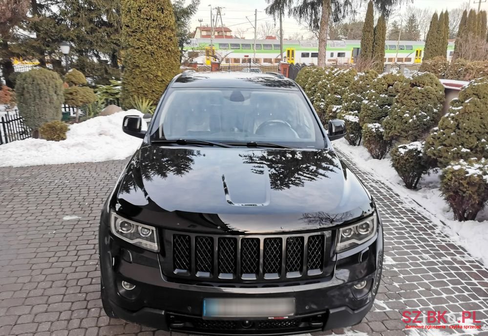 2012' Jeep Grand Cherokee photo #4