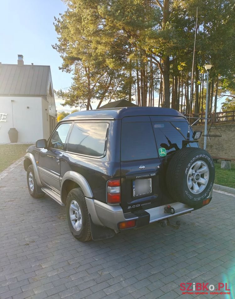 2000' Nissan Patrol photo #4