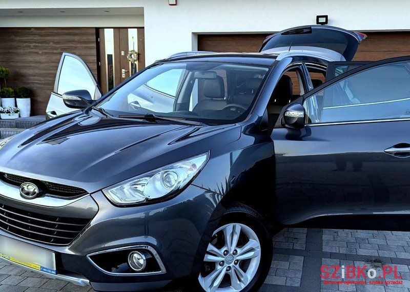 2010' Hyundai ix35 2.0 Premium photo #1