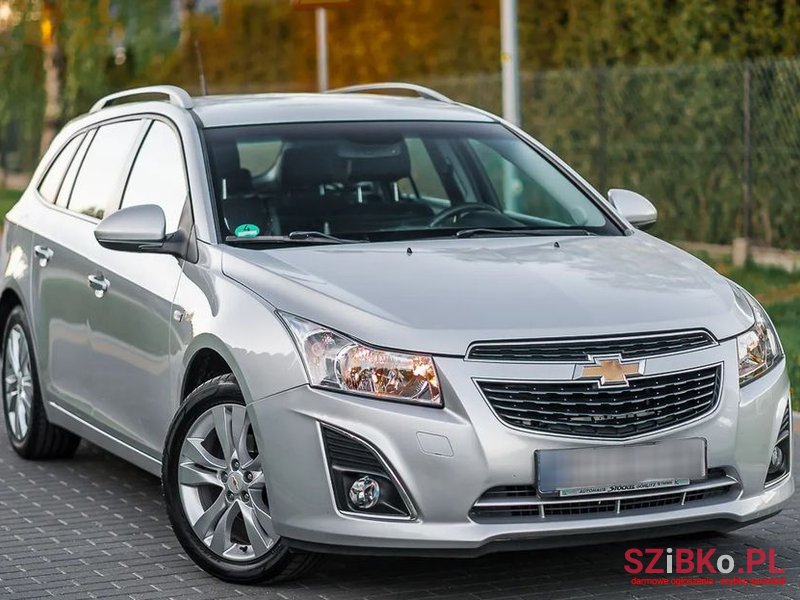 2012' Chevrolet Cruze photo #3